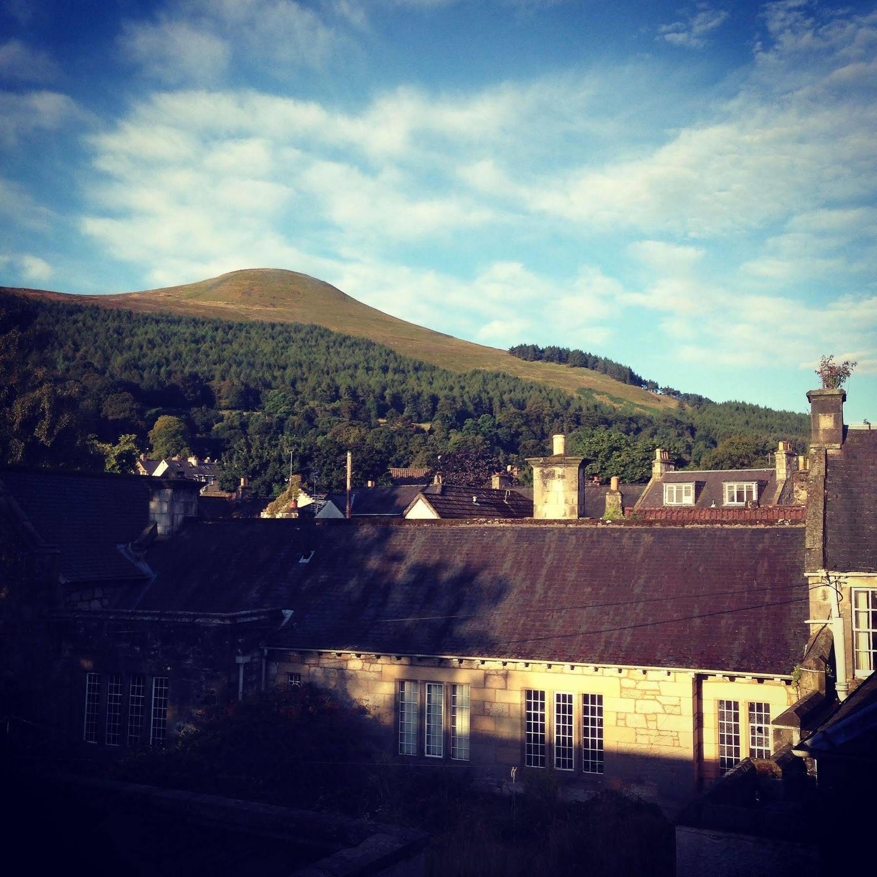The Bruce Inn B&B Falkland Extérieur photo